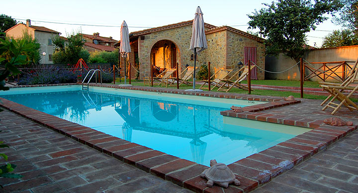 Farmhouses in Umbria